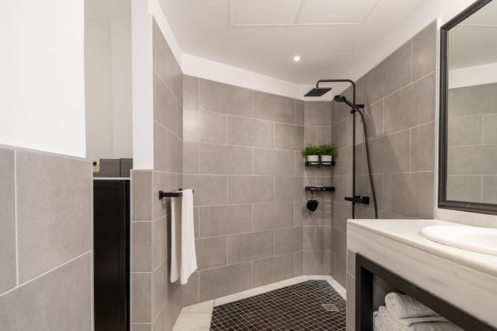 Image No.15-3 Bed Townhouse for sale