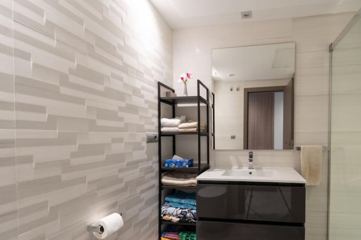 Image No.17-2 Bed Apartment for sale