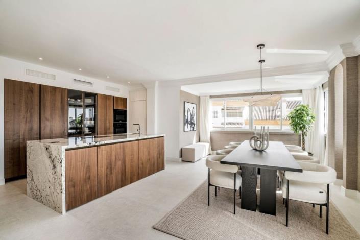 Image No.7-Duplex de 5 chambres à vendre à Golden Mile