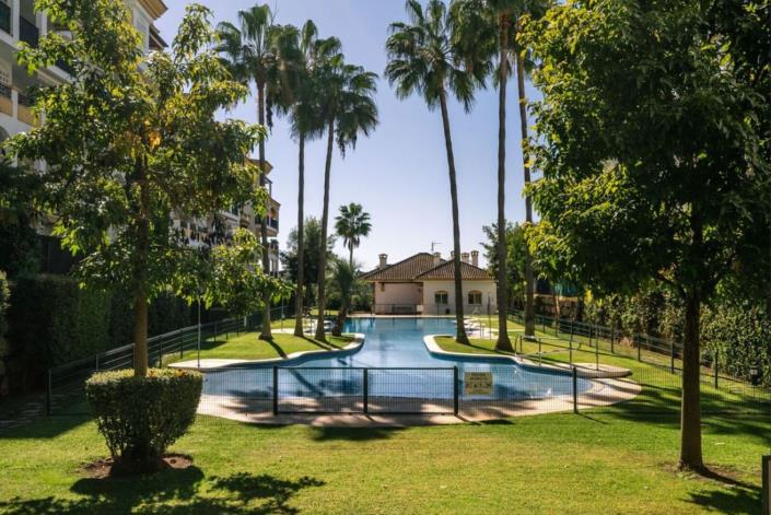 Image No.2-Duplex de 5 chambres à vendre à Golden Mile