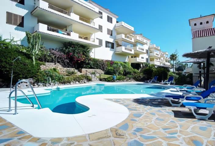 Image No.25-2 Bed Apartment for sale