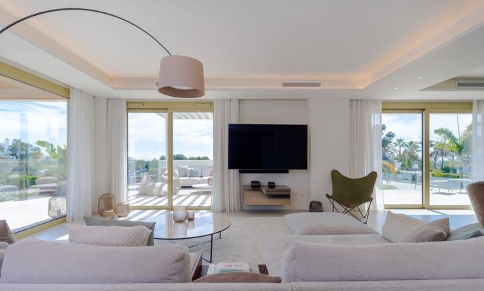 Image No.21-4 Bed Penthouse for sale