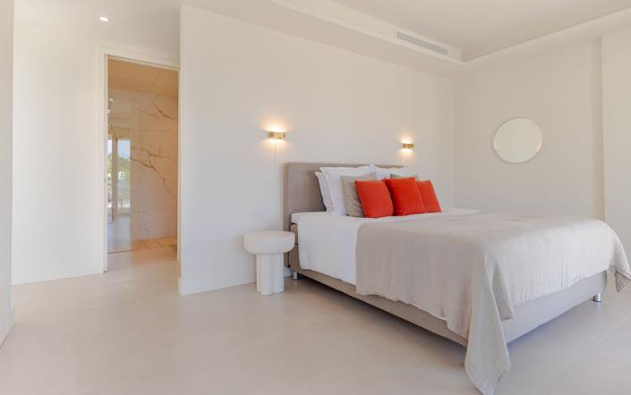 Image No.28-4 Bed Penthouse for sale