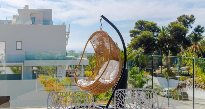 Image No.42-4 Bed Penthouse for sale