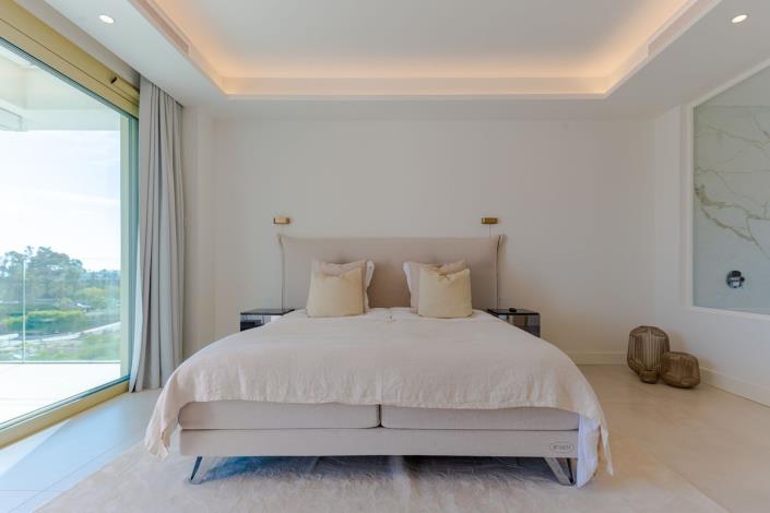 Image No.51-4 Bed Penthouse for sale