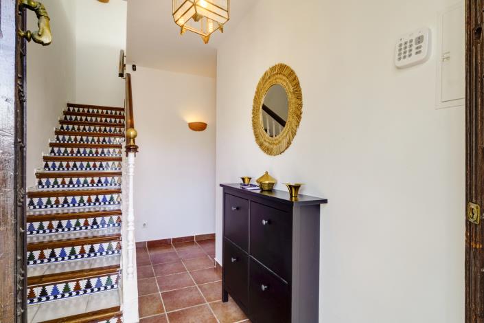 Image No.14-3 Bed Townhouse for sale