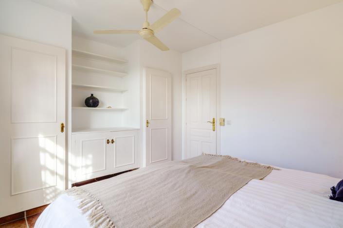 Image No.16-3 Bed Townhouse for sale