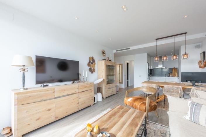 Image No.6-3 Bed Apartment for sale