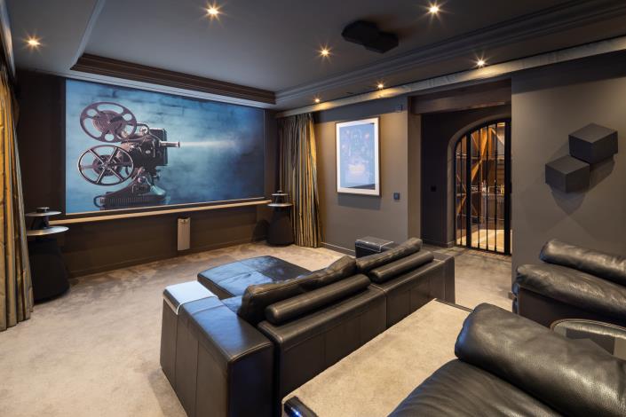 Image No.23-7 Bed Villa for sale