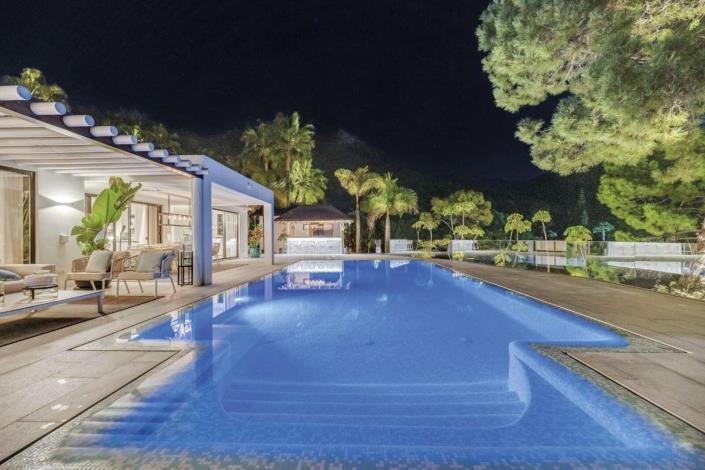 Image No.14-5 Bed Villa for sale