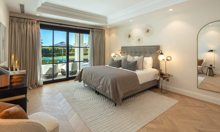 Image No.7-6 Bed Villa for sale