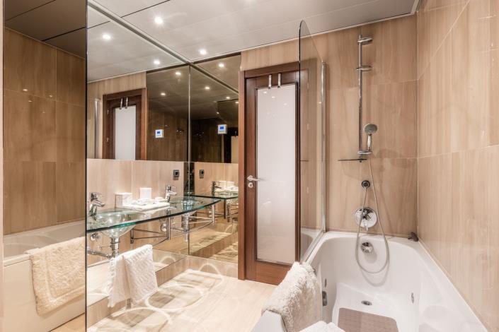 Image No.9-Appartement de 2 chambres à vendre à Estepona