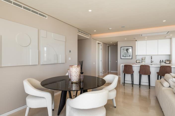 Image No.15-3 Bed Apartment for sale