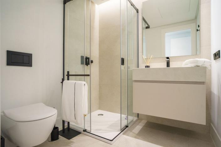 Image No.29-5 Bed Villa for sale