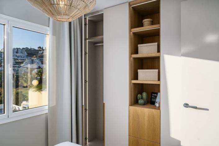 Image No.8-3 Bed Duplex for sale