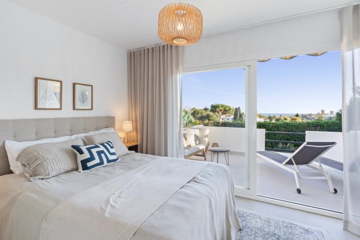 Image No.6-4 Bed Townhouse for sale