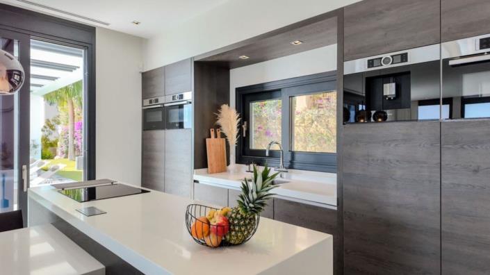 Image No.11-4 Bed Villa for sale