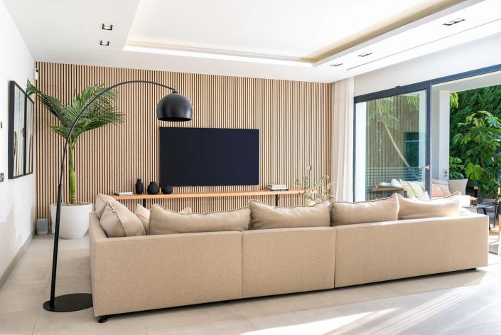 Image No.9-5 Bed Villa for sale