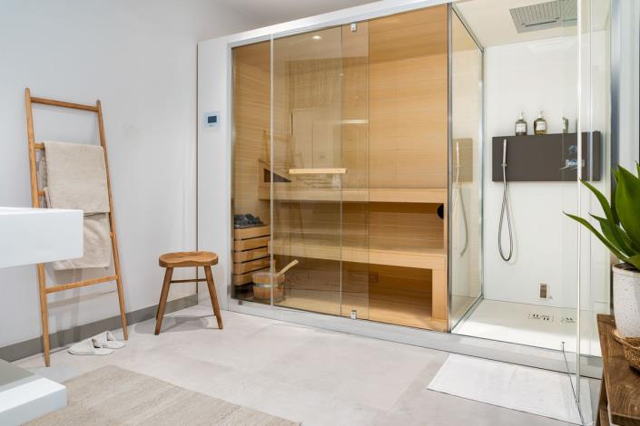 Image No.47-5 Bed Villa for sale