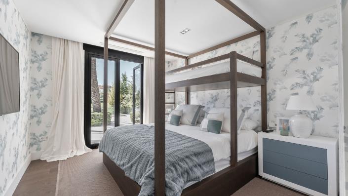 Image No.19-7 Bed Villa for sale