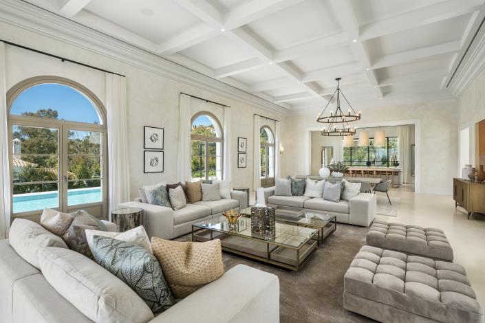 Image No.6-6 Bed Villa for sale