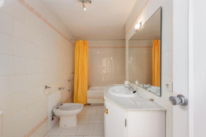 Image No.28-3 Bed Villa / Detached for sale