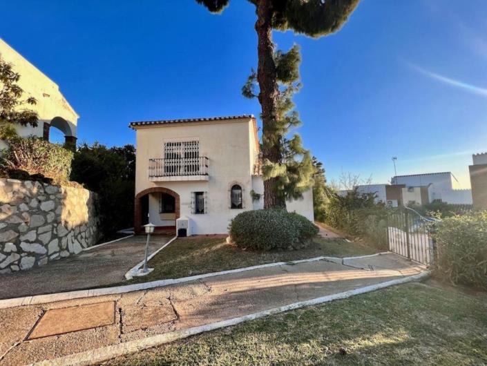 Image No.17-Villa / Détaché de 3 chambres à vendre à Calahonda