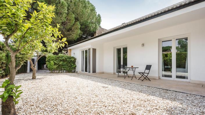 Image No.8-7 Bed Villa for sale