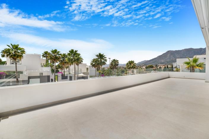 Image No.23-6 Bed Villa for sale