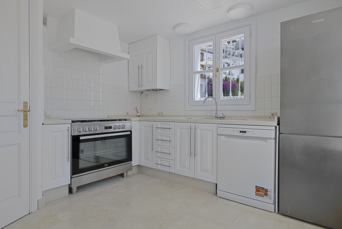 Image No.4-3 Bed Villa for sale