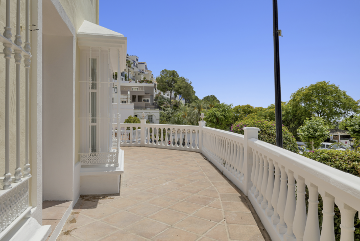 Image No.12-3 Bed Villa for sale