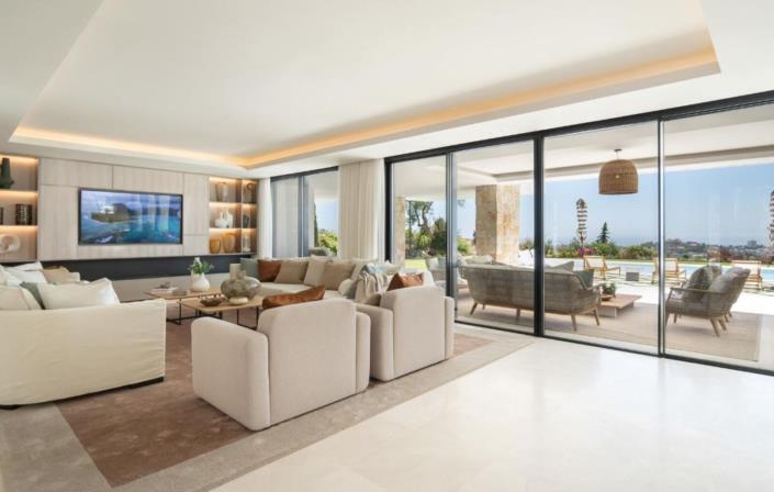 Image No.8-Villa for sale