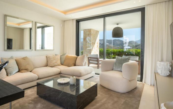 Image No.16-Villa for sale