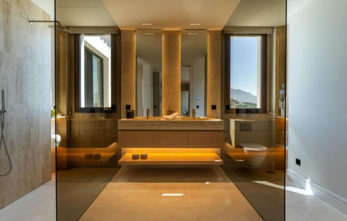 Image No.24-Villa for sale