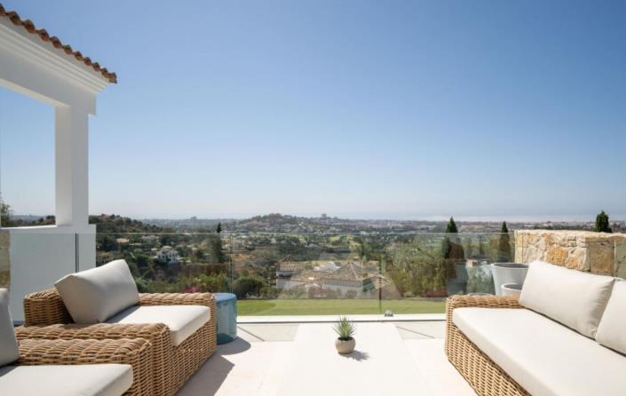 Image No.2-Villa for sale