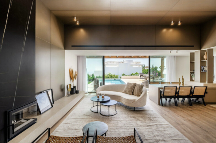 Image No.5-4 Bed Villa / Detached for sale