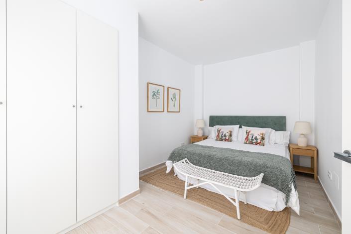 Image No.11-3 Bed Townhouse for sale