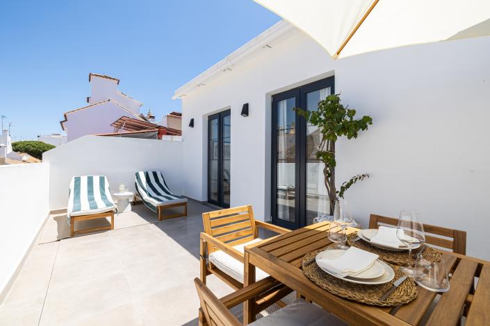 Image No.2-3 Bed Townhouse for sale