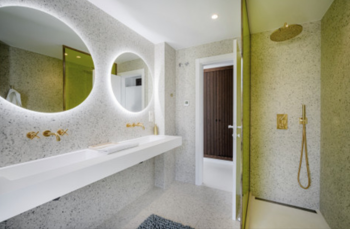 Image No.11-4 Bed Villa / Detached for sale