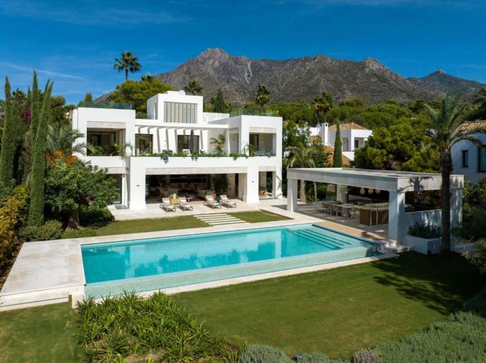 Image No.50-5 Bed Villa for sale