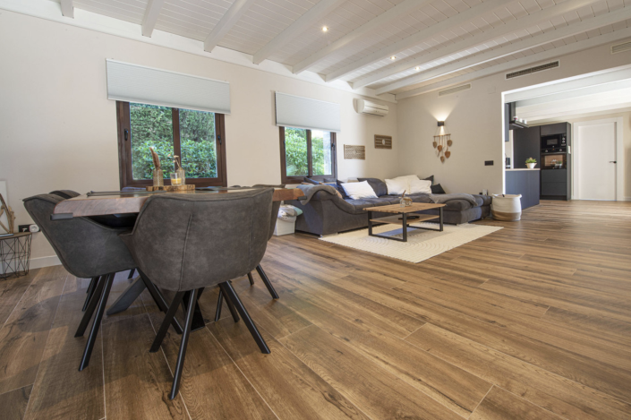 Image No.9-5 Bed Villa / Detached for sale