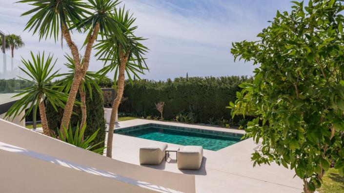 Image No.5-5 Bed Villa for sale