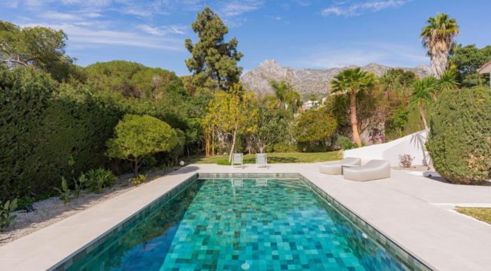 Image No.27-5 Bed Villa for sale