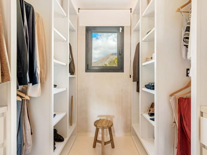 Image No.11-Villa de 6 chambres à vendre à Estepona