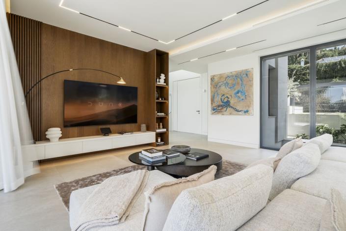 Image No.13-5 Bed Villa for sale