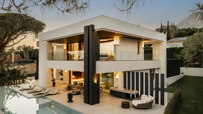 Image No.35-5 Bed Villa for sale