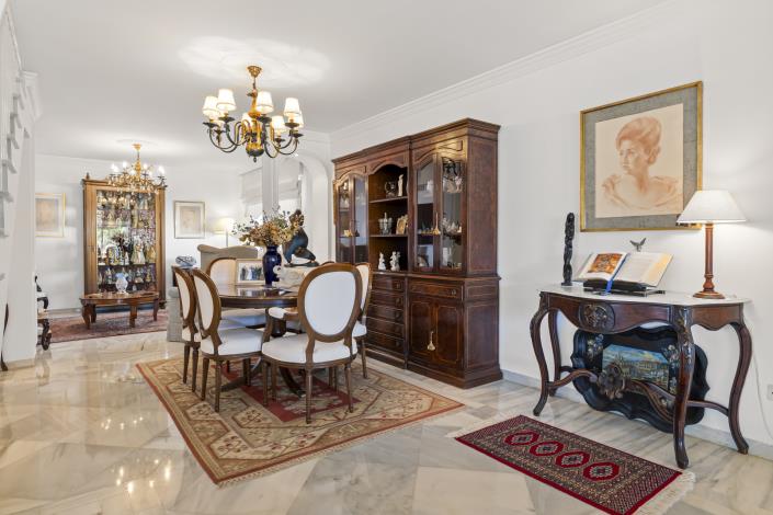 Image No.5-Maison de ville de 4 chambres à vendre à Nueva Andalucia