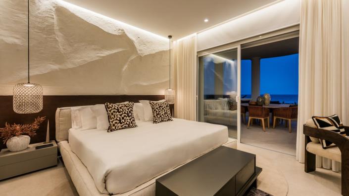 Image No.25-3 Bed Apartment for sale