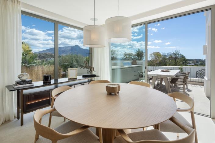 Image No.5-6 Bed Villa for sale