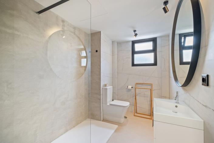 Image No.9-Appartement de 2 chambres à vendre à Calahonda